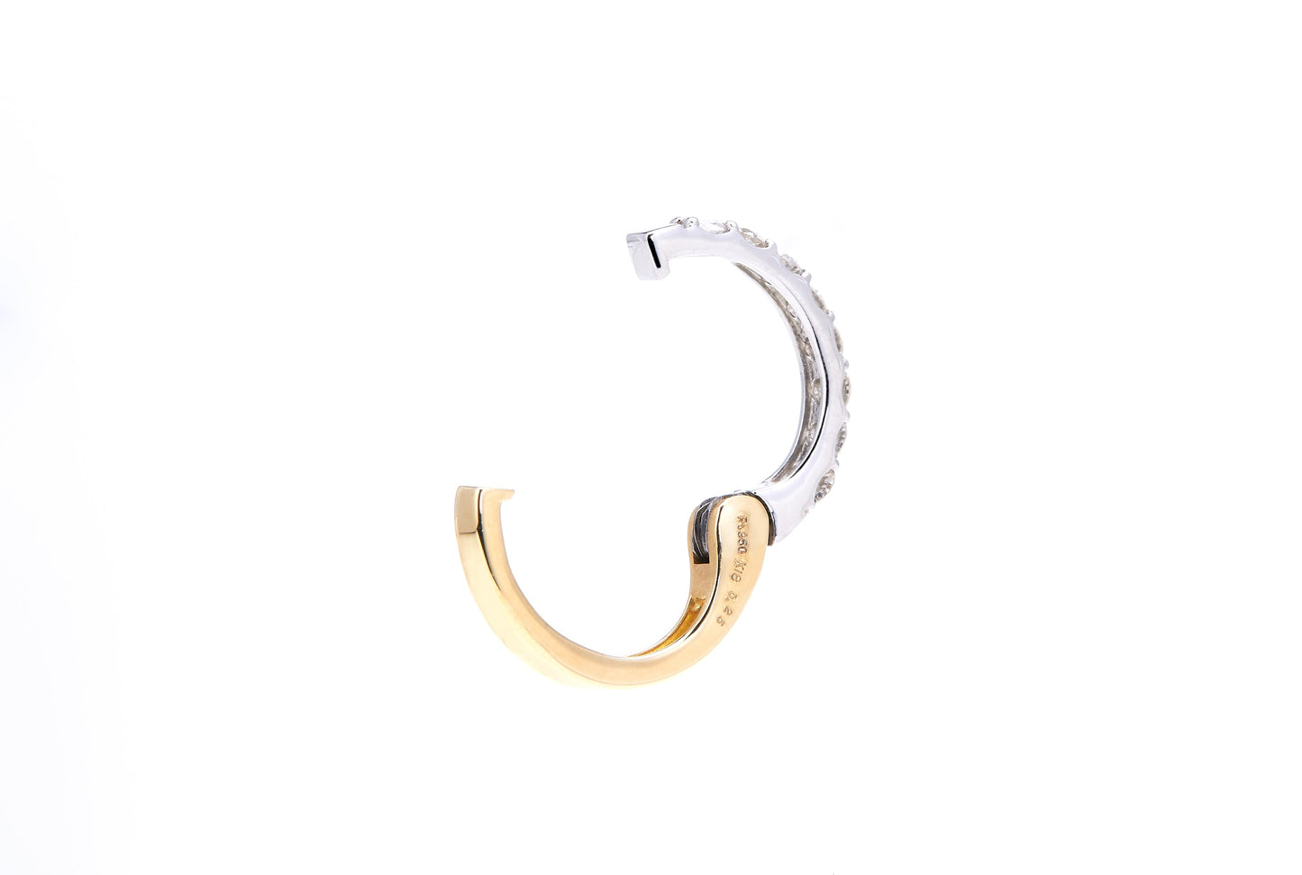 Pt950/K18
ダイヤピアリング