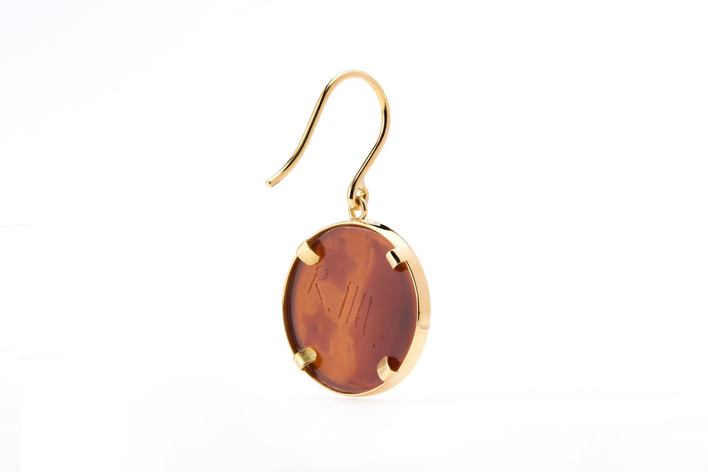 K18YG
カメオPE
ロザリオ・メンネッラ